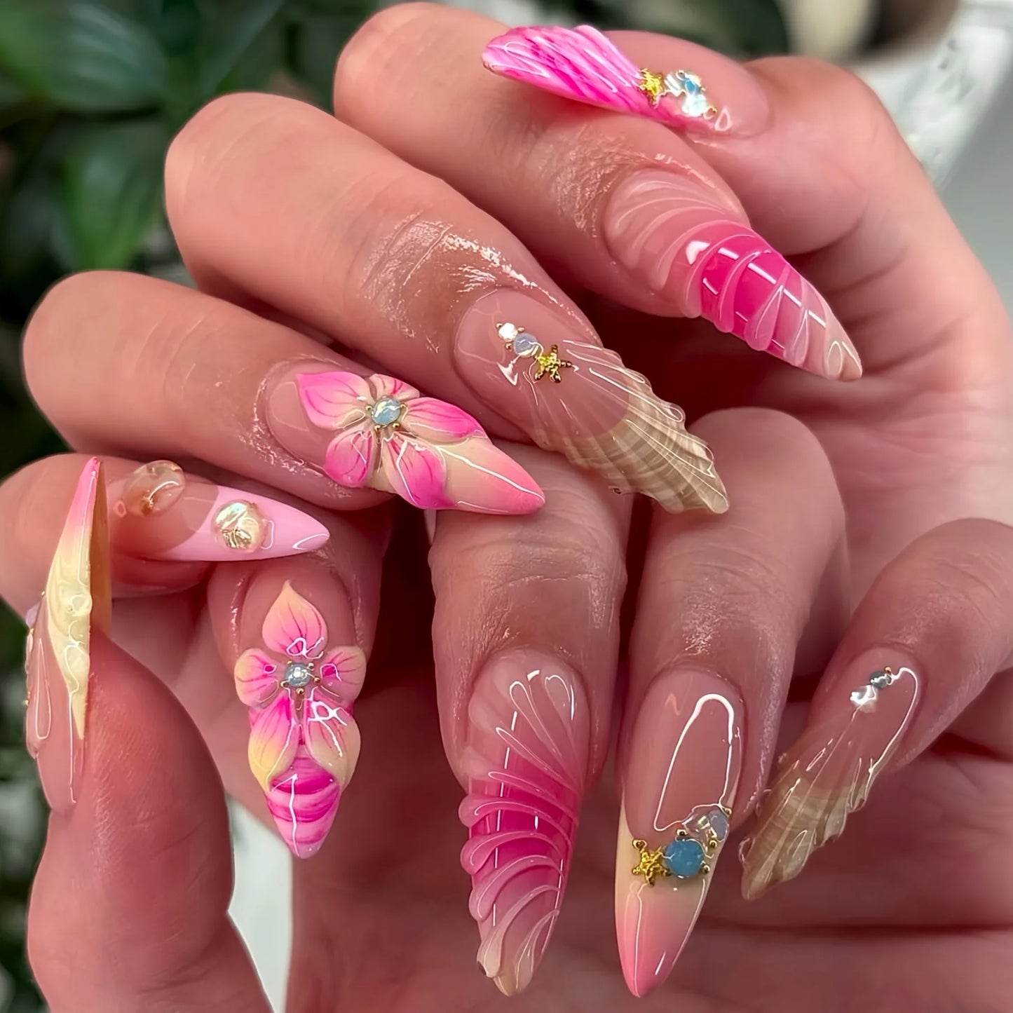 24Pc False Nails with Glue Almond Black Red Gradient Design Detachable Rhinestone Acrylic Fake Nail Long Stiletto Press on Nails