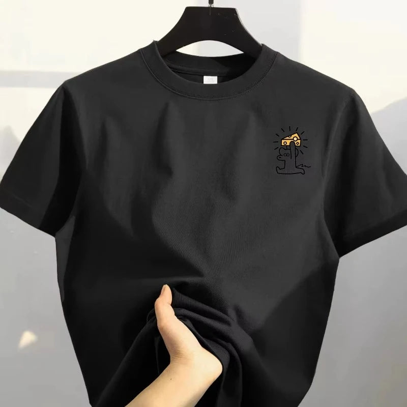 The summer fashion trends in 2026: Printed T-shirts, loose and casual short-sleeved sports tops