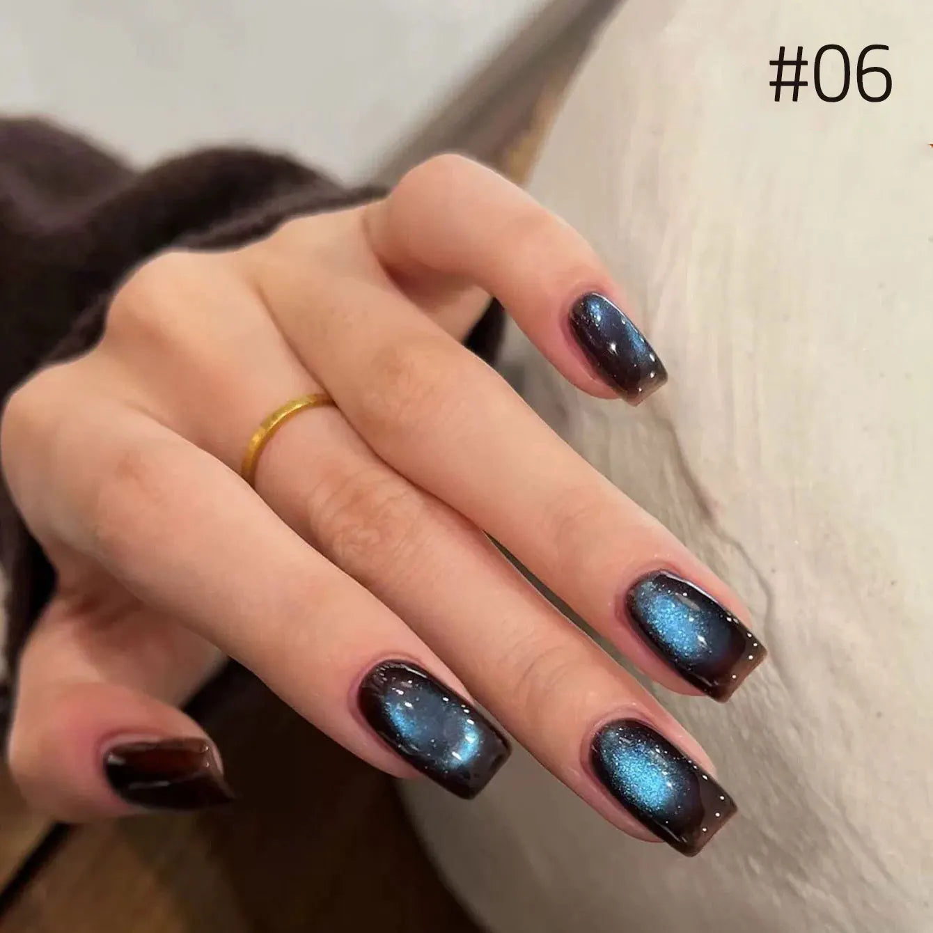 MIANEL 10ml Winter Nails Sea Sunset Golden Light Cat Eye Gel Nail Polish Satin Glass Beads Nail Polish Black Nails 1-10pcs