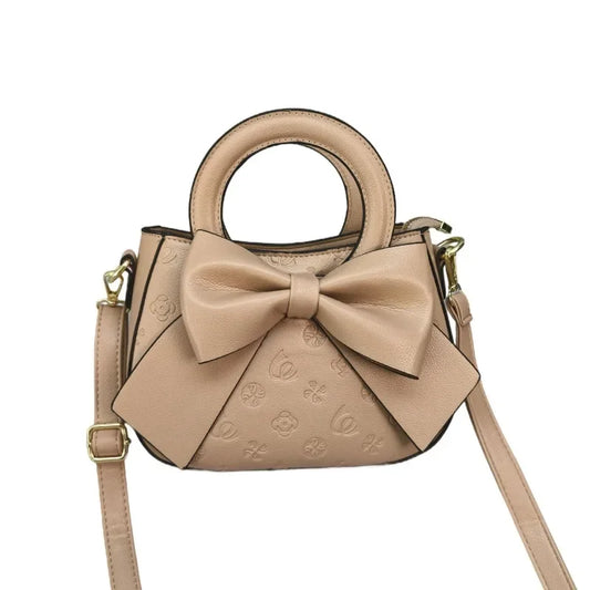 Elegant Tote Bags For Ladies, Leather Handbags By Luxury Brand, Shoulder Bag Style In Popular Classic Design