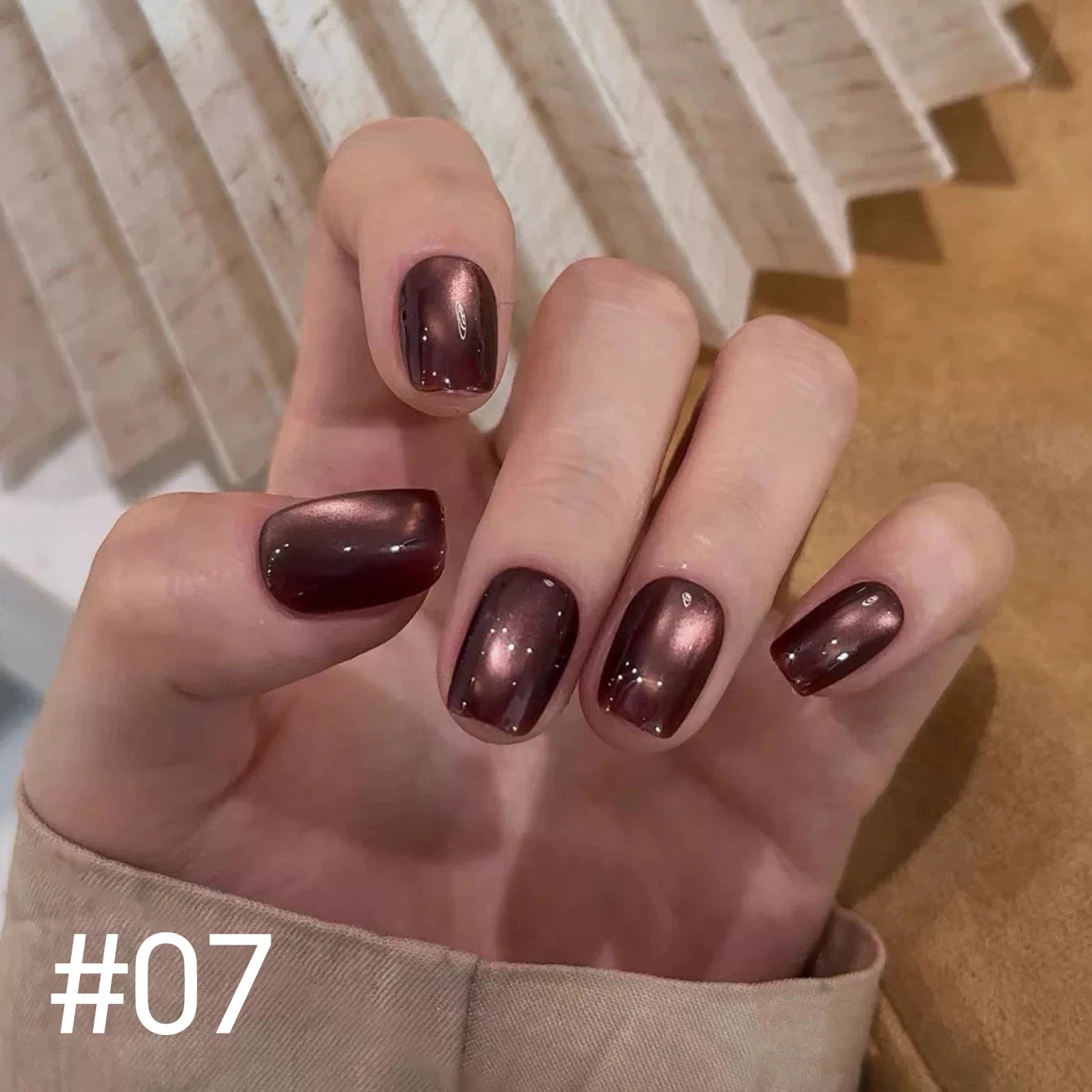 MIANEL 10ml Winter Nails Sea Sunset Golden Light Cat Eye Gel Nail Polish Satin Glass Beads Nail Polish Black Nails 1-10pcs