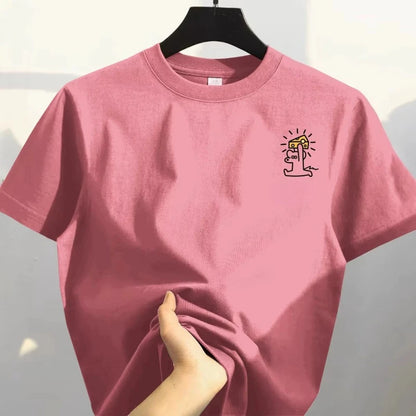 The summer fashion trends in 2026: Printed T-shirts, loose and casual short-sleeved sports tops