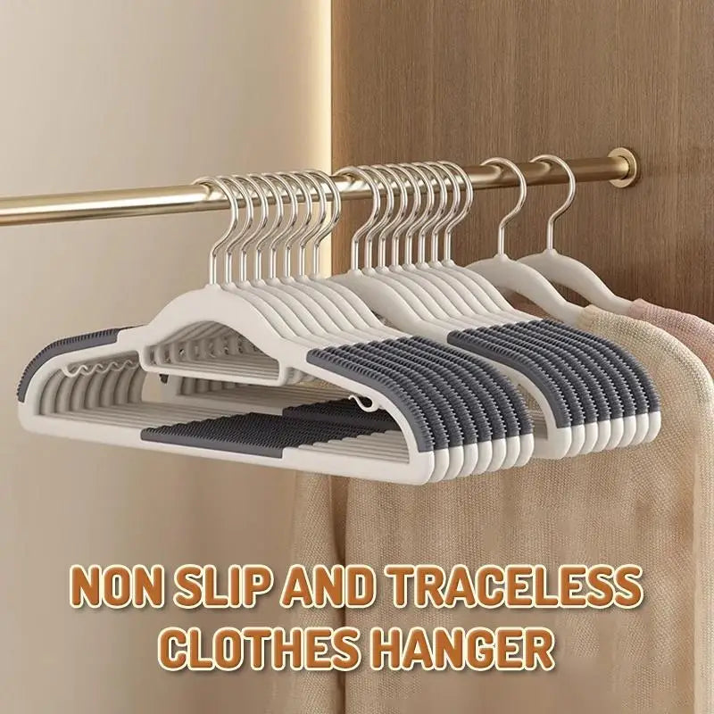 10 Piece Set Of Heavy-Duty Dry And Wet Hangers With Anti Slip Pads Saving Space