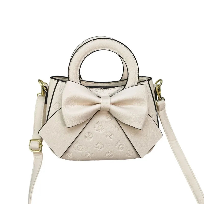 Elegant Tote Bags For Ladies, Leather Handbags By Luxury Brand, Shoulder Bag Style In Popular Classic Design